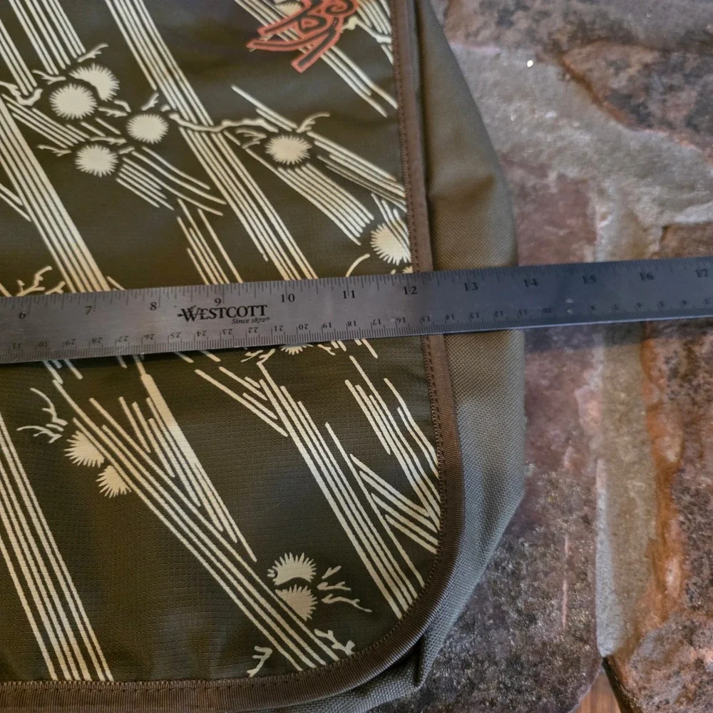 Volcom Messenger Bag Olive Green Graphic Print Canvas Crossbody Laptop Retro Y2k